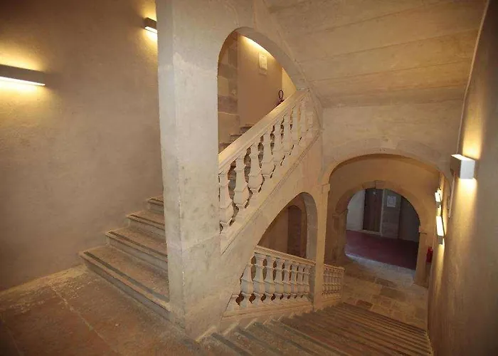 Отель Odalys Les Cordeliers *